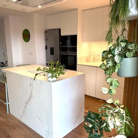 Apartamento Tranquilo Y Luminoso Junto Al Mar *